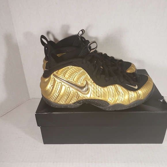 Men's Nike Air Foamposite Pro Sneakers - Picture 6 of 8